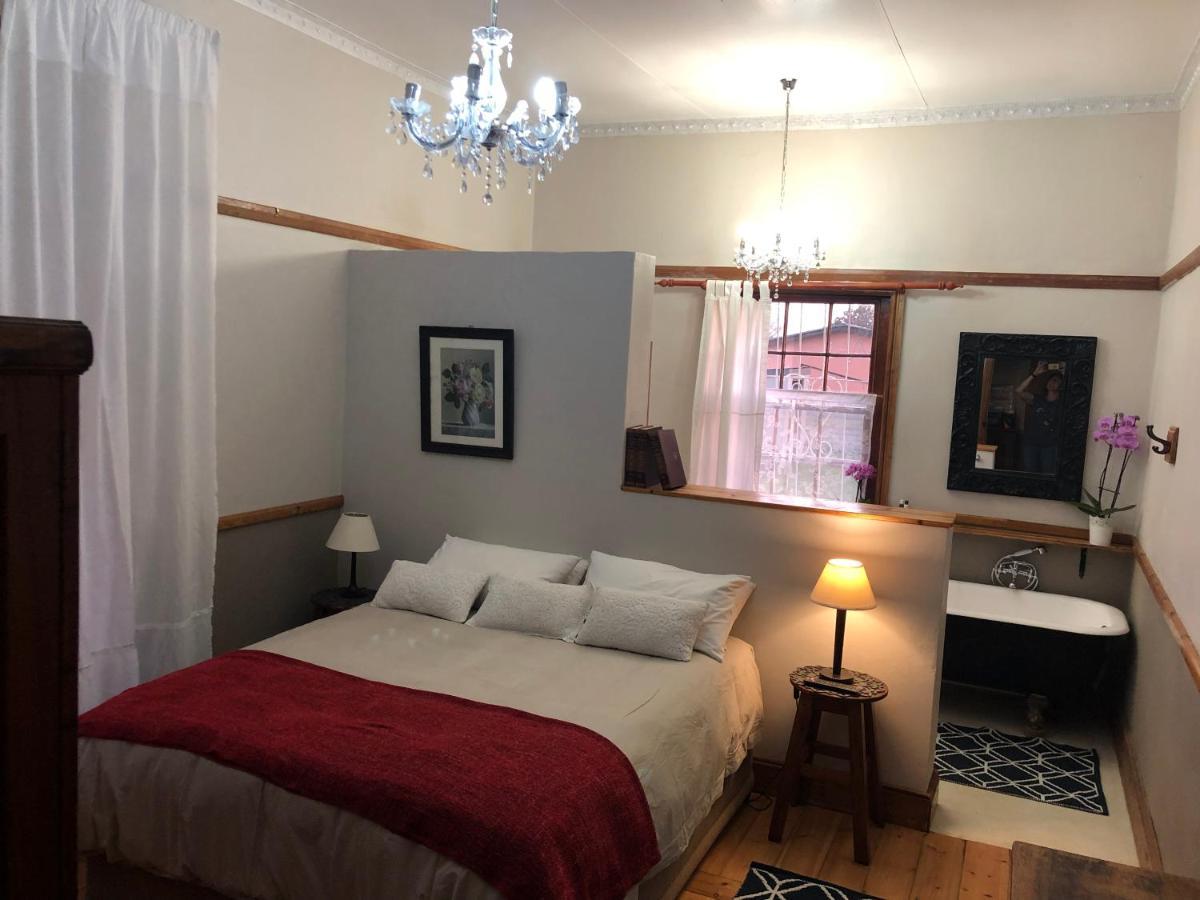 Bed and Breakfast Apple And Rose eMakhazeni Exterior foto