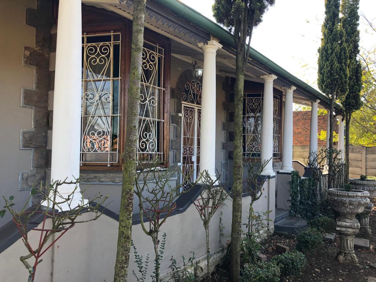 Bed and Breakfast Apple And Rose eMakhazeni Exterior foto